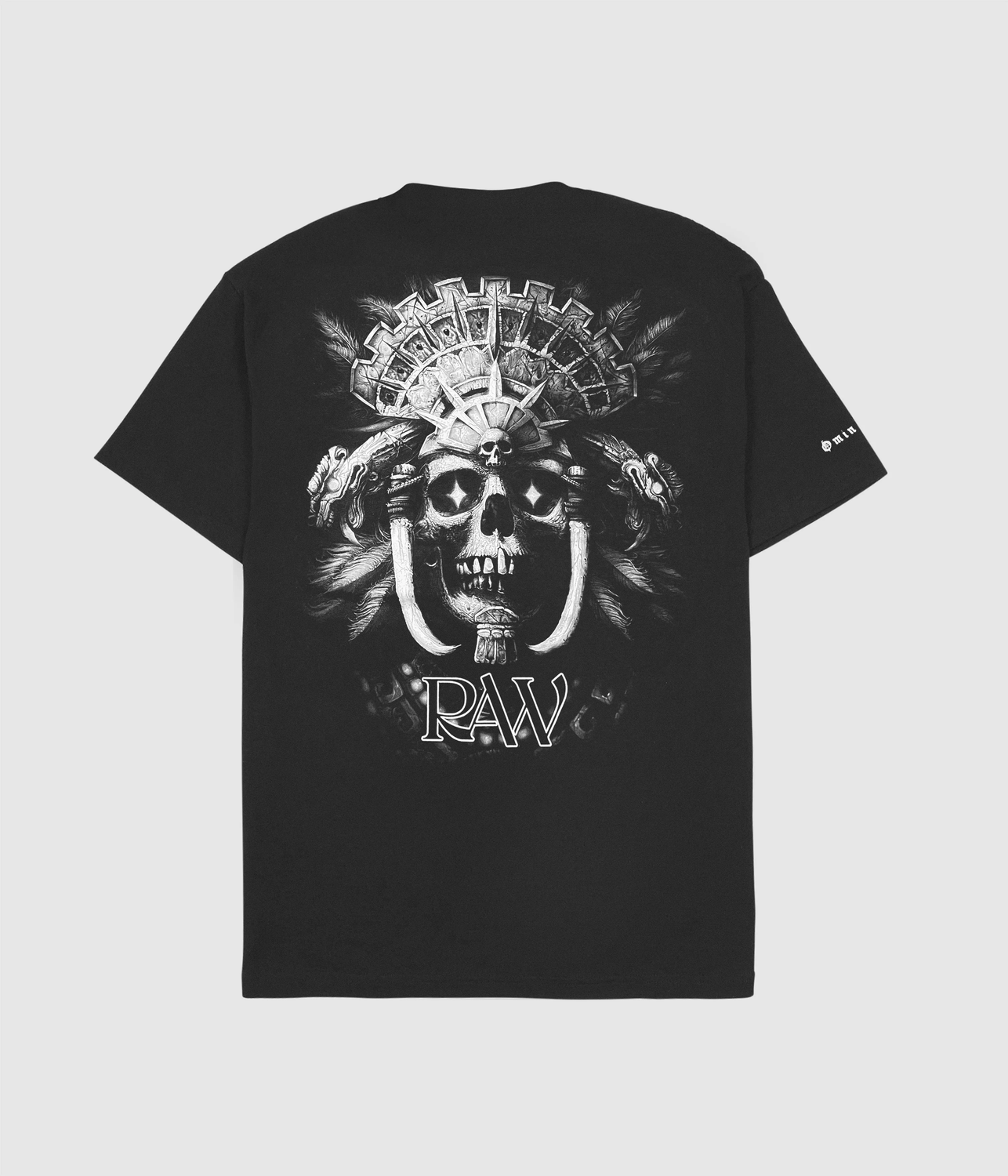 CLOTHING & MERCH
